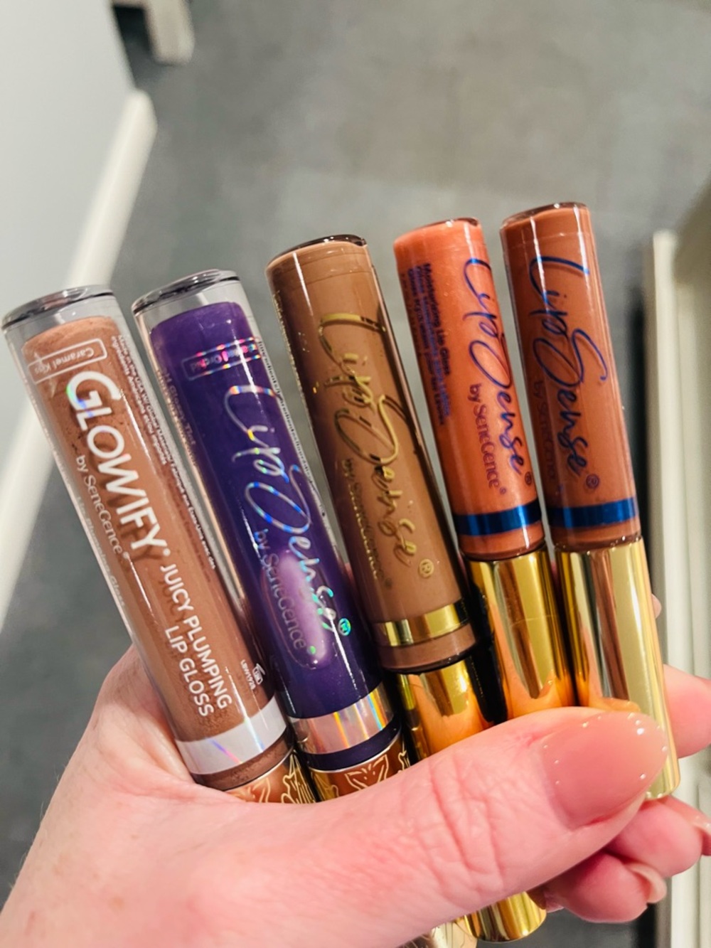 Lot of 5 LipSense Long-Lasting Lip Gloss Lipstick Set - All new